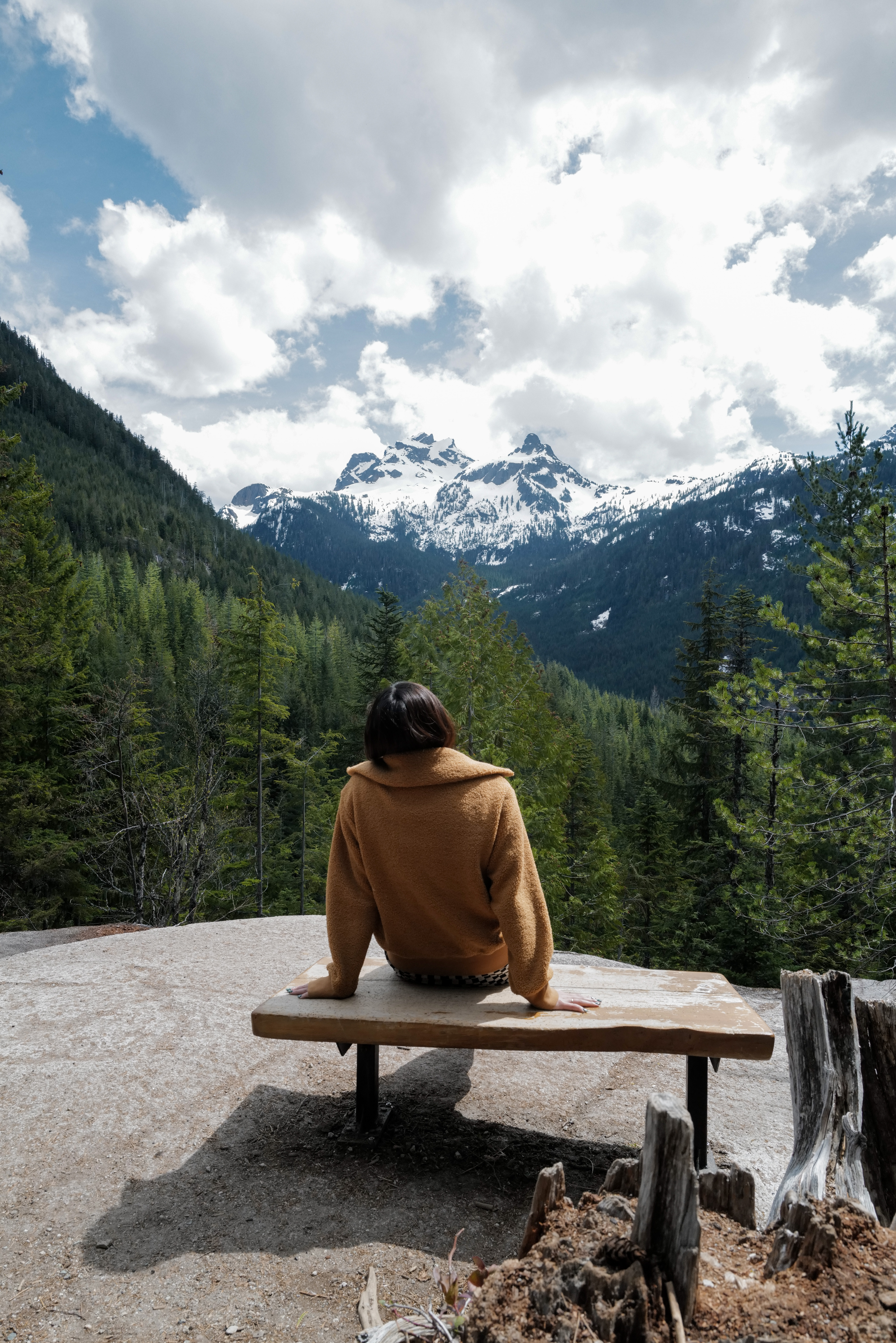 Amanda overlooking the turquoise waters and mountains of Banff National Park